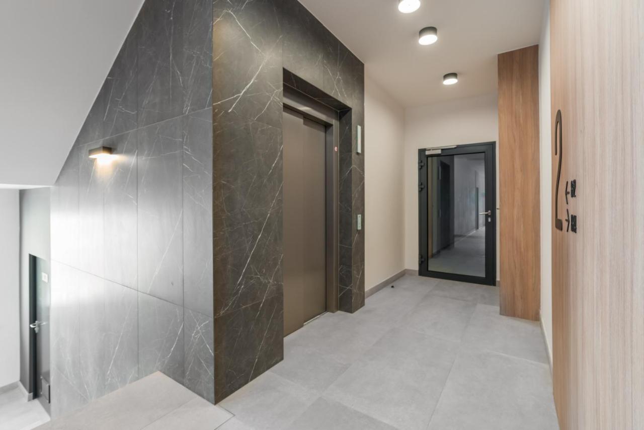Old Town Apartments Podgorze By Noclegi Renters Poznań Extérieur photo